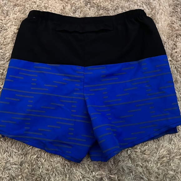 Men’s Nike Dri-FIT Running Shorts - Picture 3 of 3